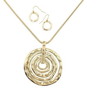 Gold Necklace Gold Necklace Gold Necklace Gold Necklace Gold Necklace Necklace